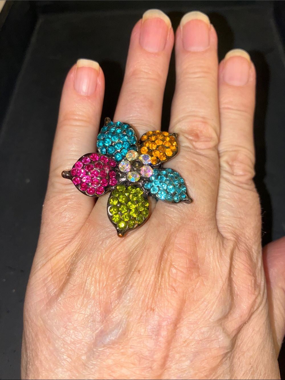 Multicolor Crystal Flower Cocktail Stretch Ring
